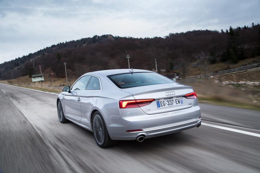  Audi A5 Coupe 2.0 TFSI Quattro 2016 года  (WW) (фото 16 из 30)
